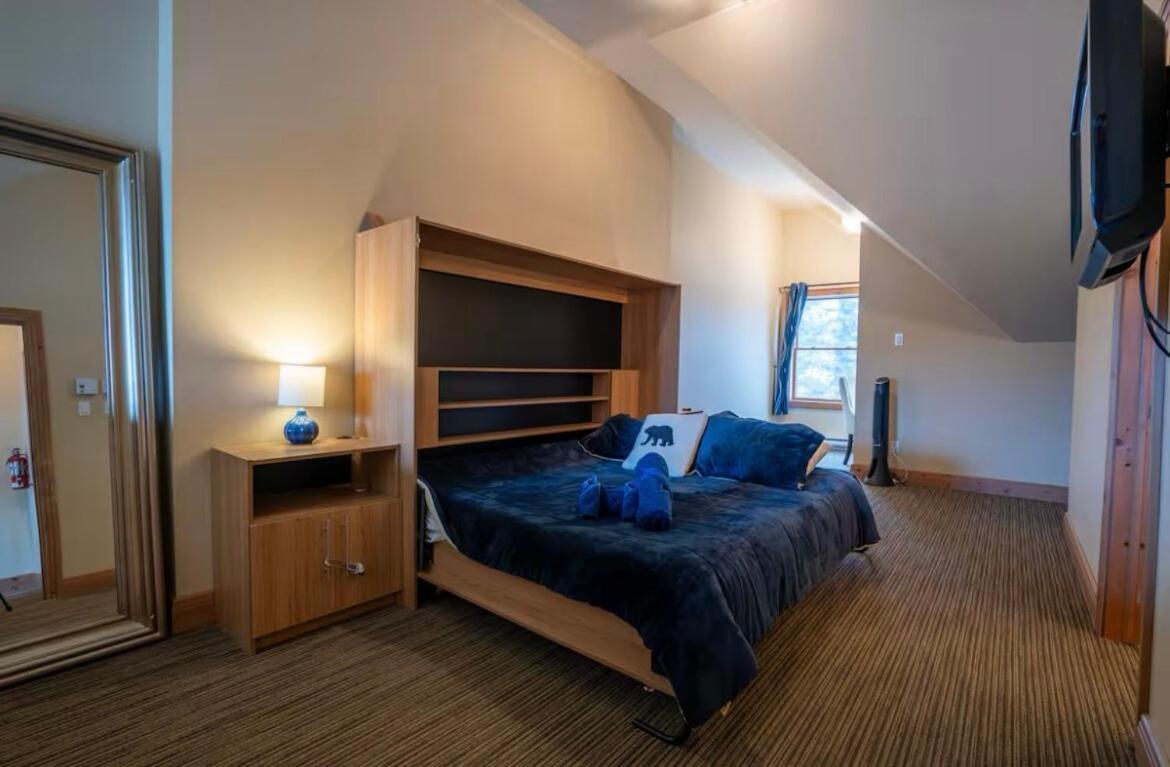Apartment Tremblant L'evasion- Your Ideal Retreat!