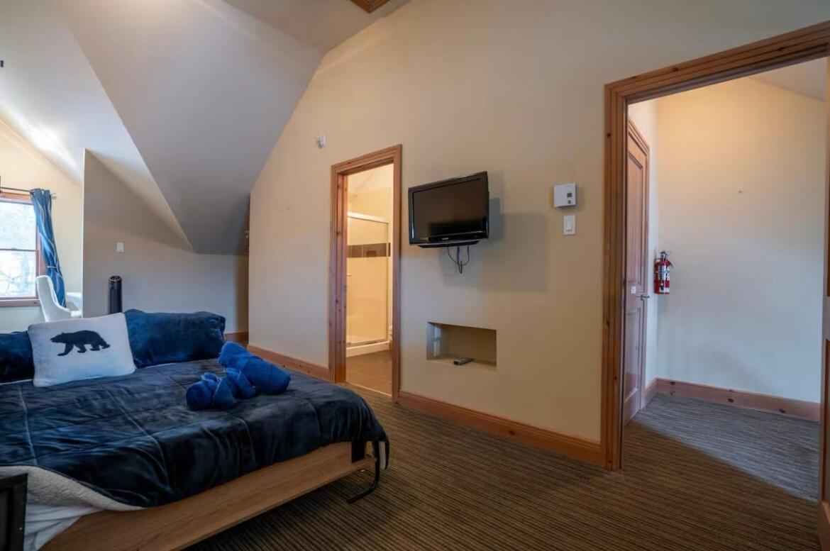 Apartment Tremblant L'evasion- Your Ideal Retreat! Mont-Tremblant